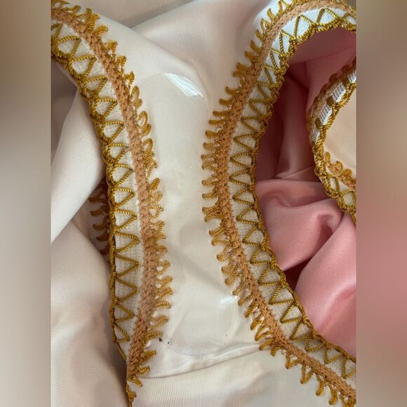 Nwt PilyQ Platinum insp. by Solange Ferrarini
Crochet Trim One Piece Swimsuit - Picture 4 of 5